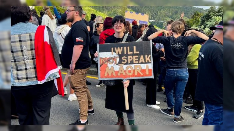Mass Demonstrations in New Zealand as Public Protests Government’s Reversal of Indigenous Policies | CISNewsStudio1s