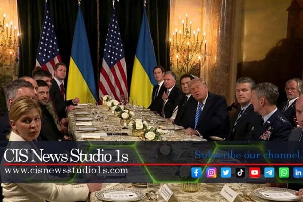 Trump Treats Reporters to Lunch at Mar-a-Lago | CISNewsStudio1s